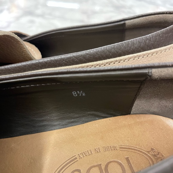 Tod's hard bottom loafer - Picture 10 of 13